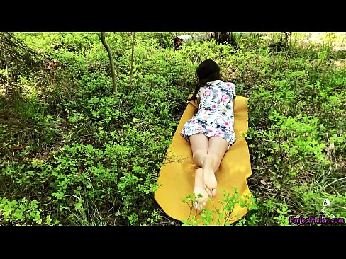 ❤️ Nepažįstamasis iš Tinderio masturbuoja mano putytę ir aistringai dulkinasi miške ❤️❌ Porno prie porno lt.eviewporn-com.ru ﹏