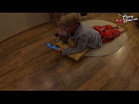 ❤️ Beprotiška blondinė čiulpia didžiulį penį ir šokinėja ant jo - analinis seksas ❤️❌ Porno prie porno lt.eviewporn-com.ru ﹏